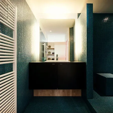 Appartement 17 *