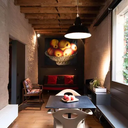 Appartement 17 *